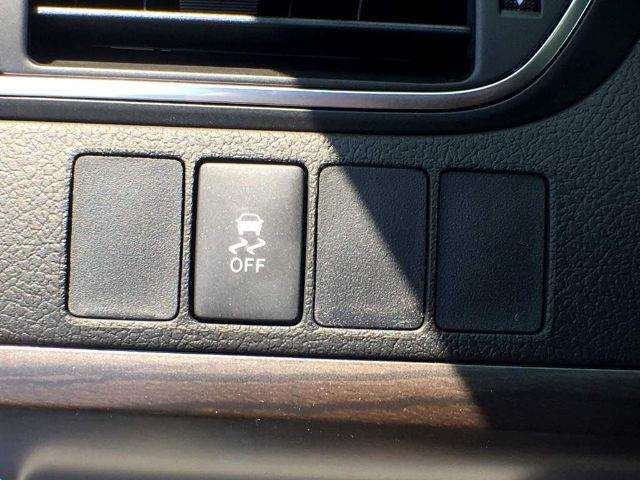 2017 Toyota Camry LE 4Dr Sedan